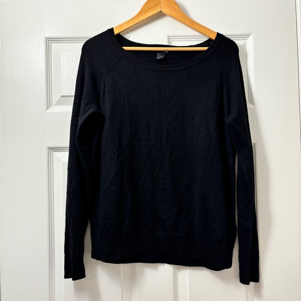 H&M Black Crewneck Sweater - Long Sleeve Lightweight Knit